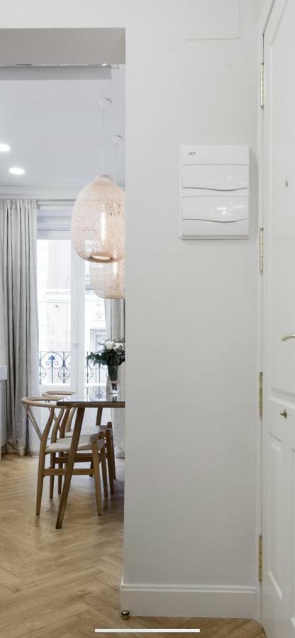 Amazing And New Apartment Five Minutes From Gran Via Μαδρίτη Εξωτερικό φωτογραφία
